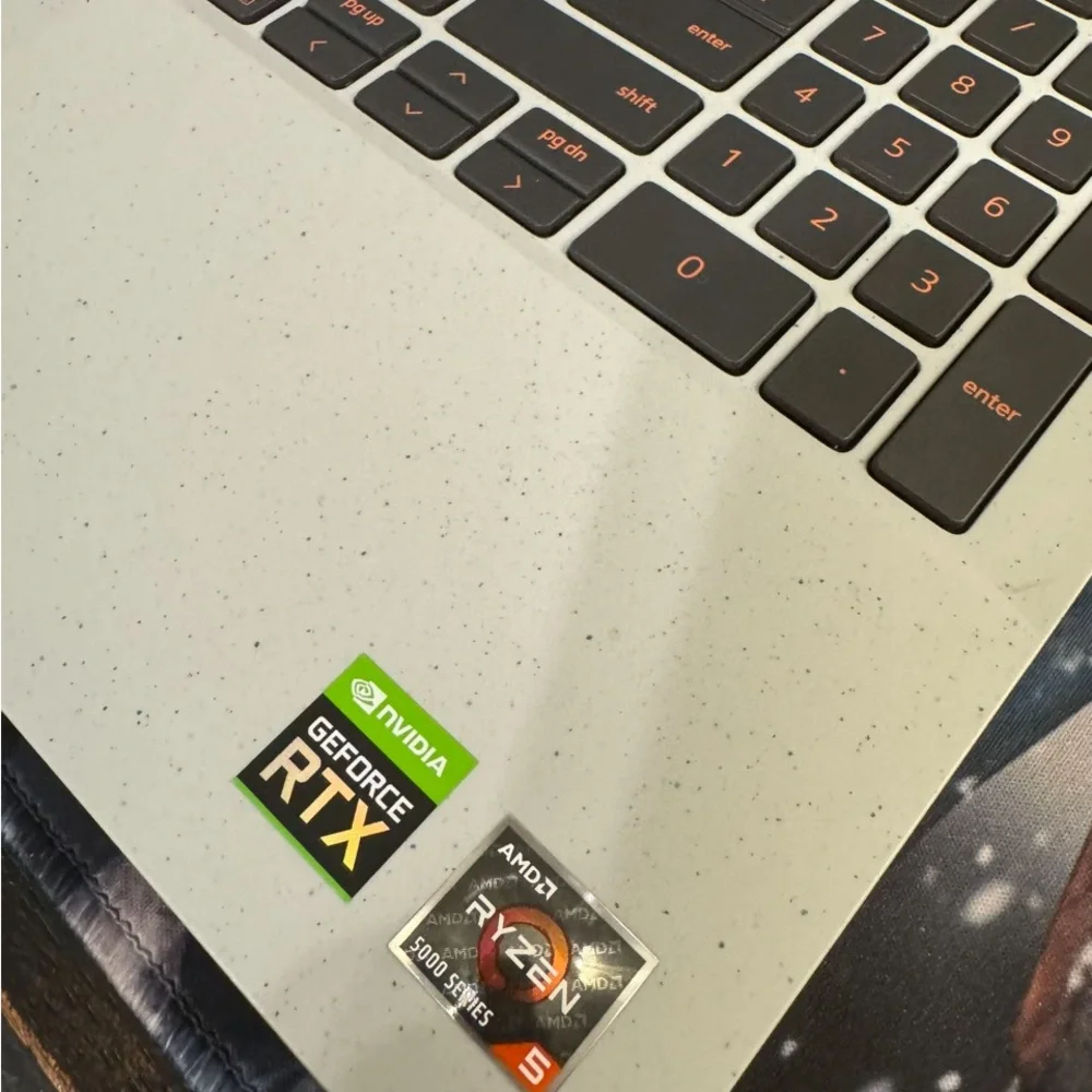 Dell - G15 15.6